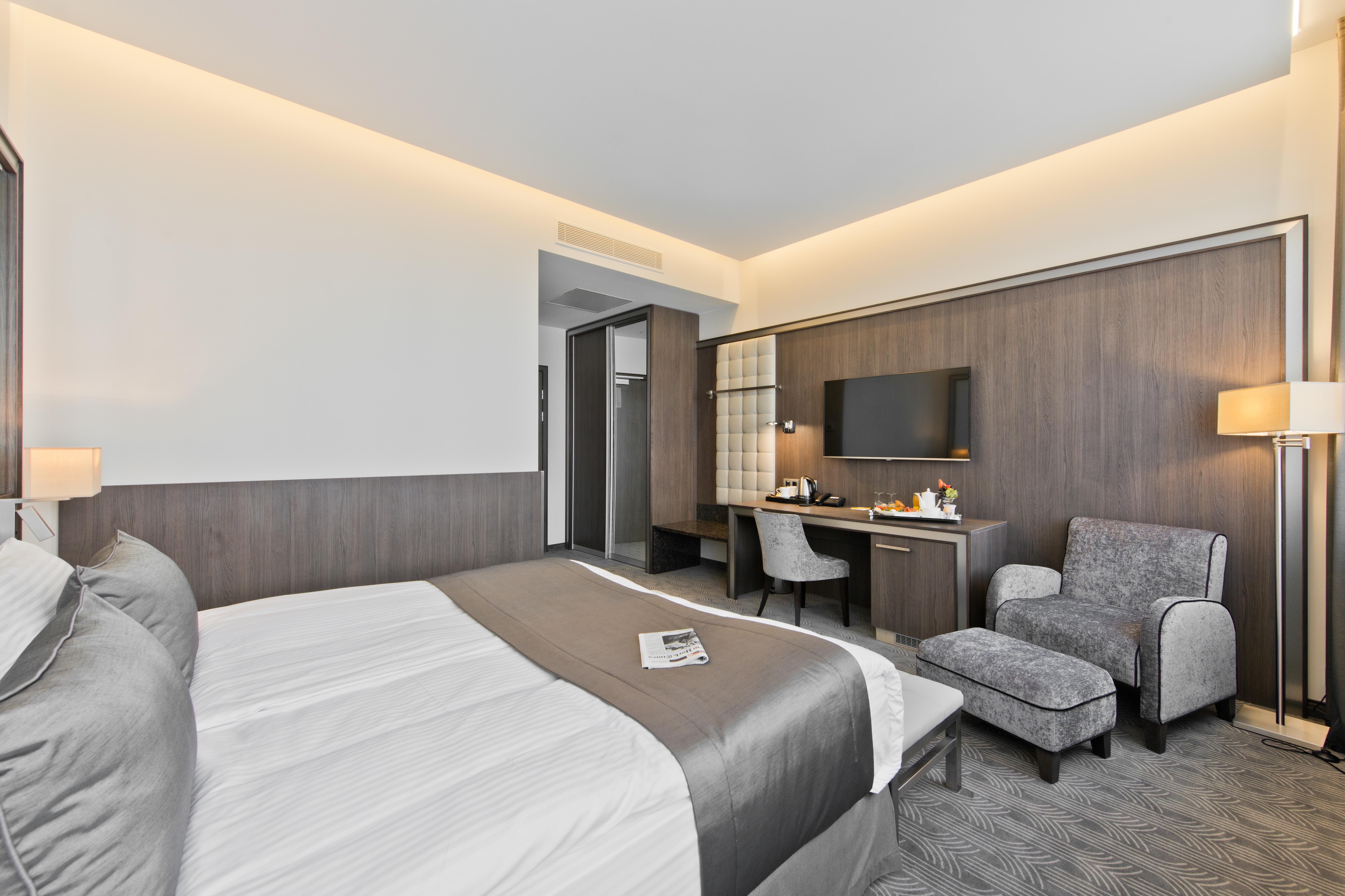 Congress Avenue Hotel Vilnius Exterior photo